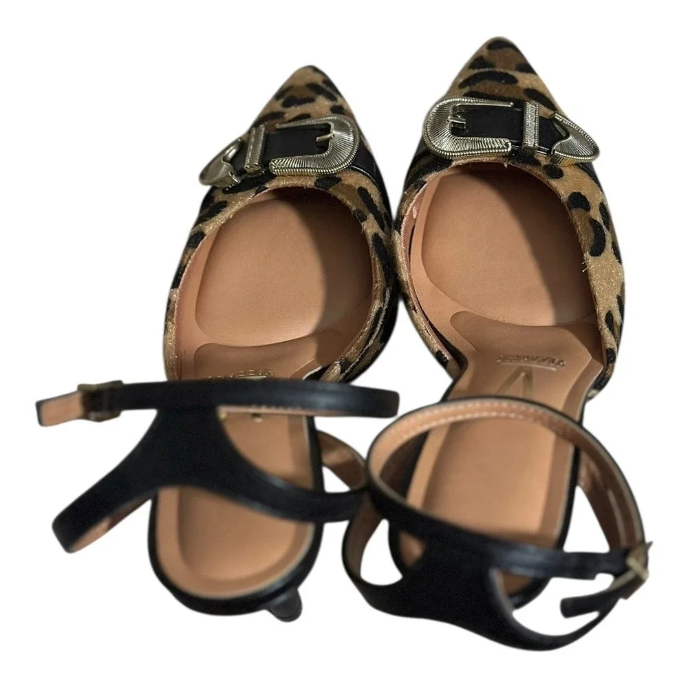 Vizzano Leopard Print Ankle Strap Heels Pointed Toe Buckle Women's Size 7 NEW